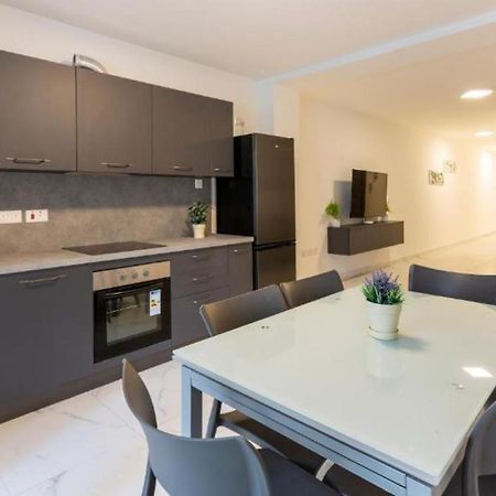 Emerald Suite St. Paul's Bay Ngoại thất bức ảnh