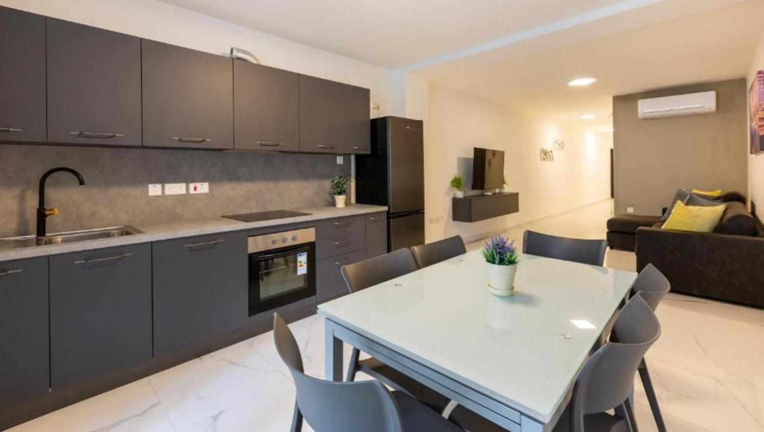 Emerald Suite St. Paul's Bay Ngoại thất bức ảnh